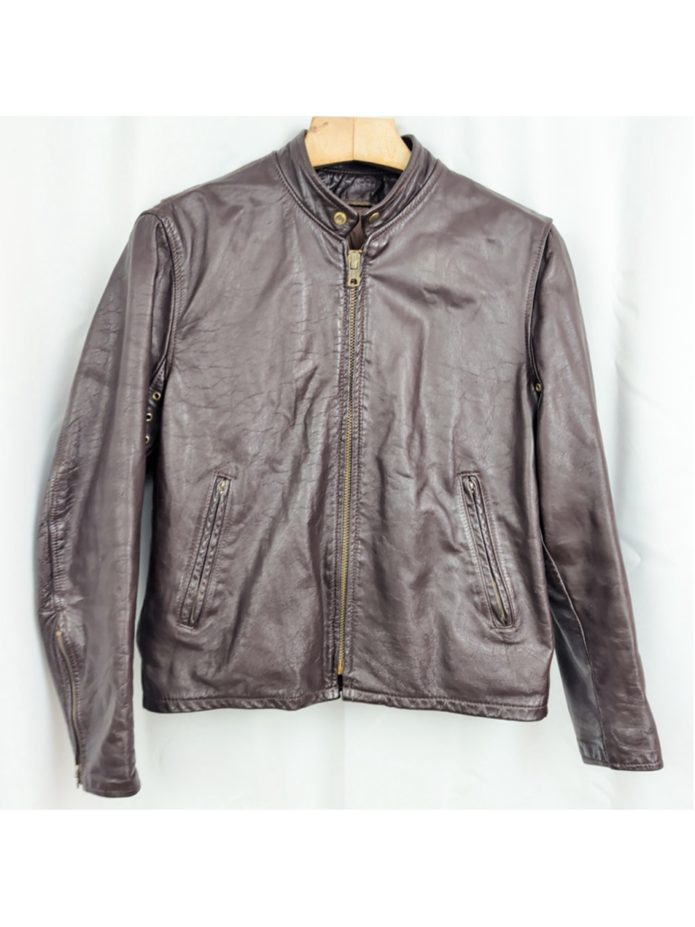 Men's Vintage Cafe Racer Style Leather Moto Jacket